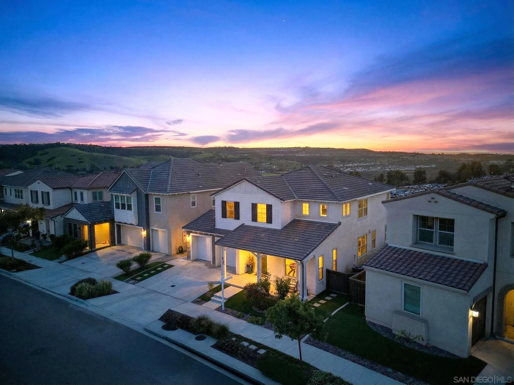 https://cdn.realtyfeed.com/cdn/127/260001557/76d39784d13bd4095ad86308b5882286.webp