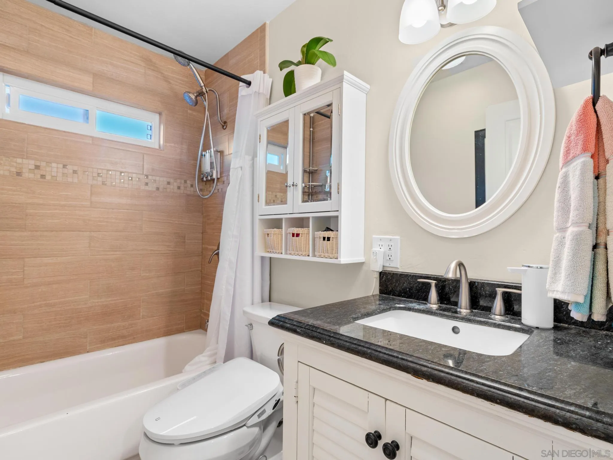 https://cdn.realtyfeed.com/cdn/127/260001558/011848352709c5ca4278f43518122650.webp
