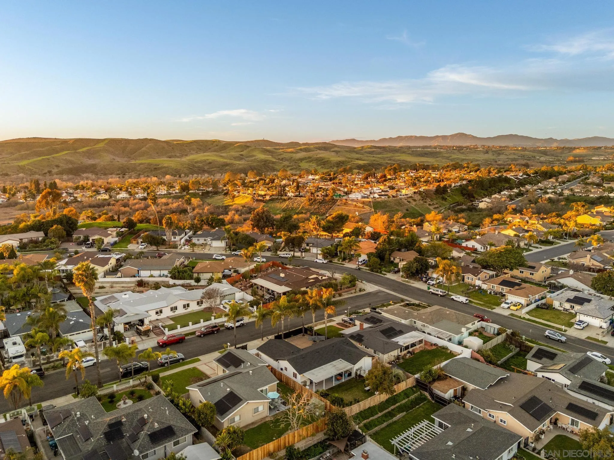 https://cdn.realtyfeed.com/cdn/127/260001558/2aa1d55d7b08210578000818d44235b6.webp