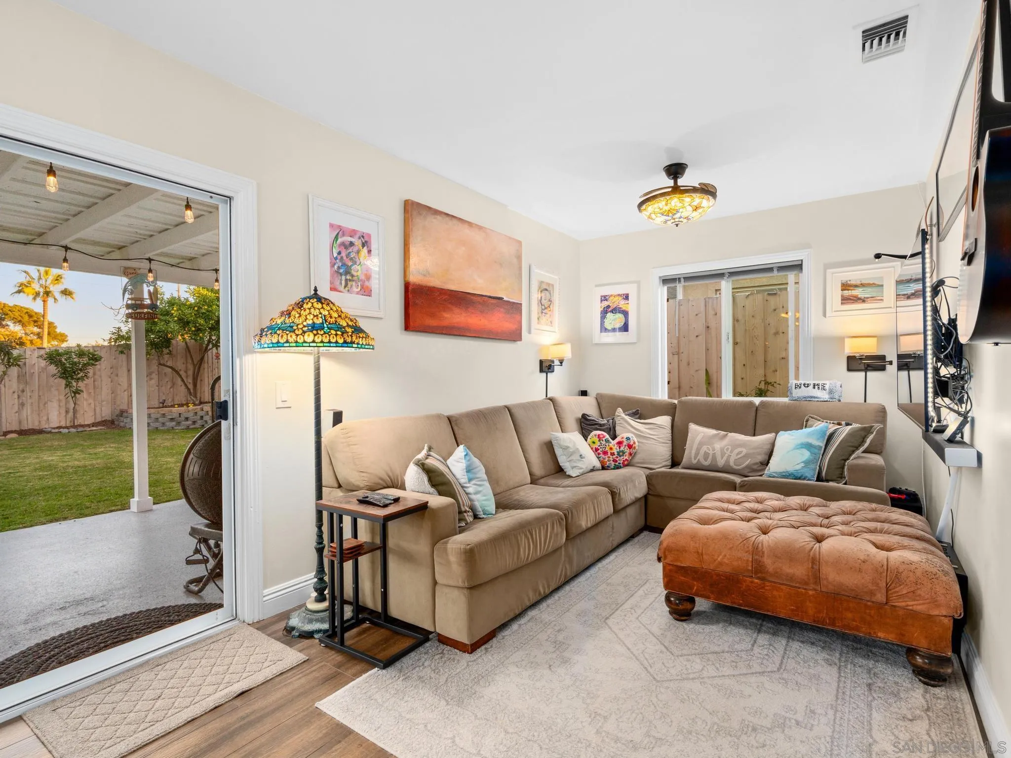 https://cdn.realtyfeed.com/cdn/127/260001558/56f71edc26589a8d1555469231e0f8d2.webp