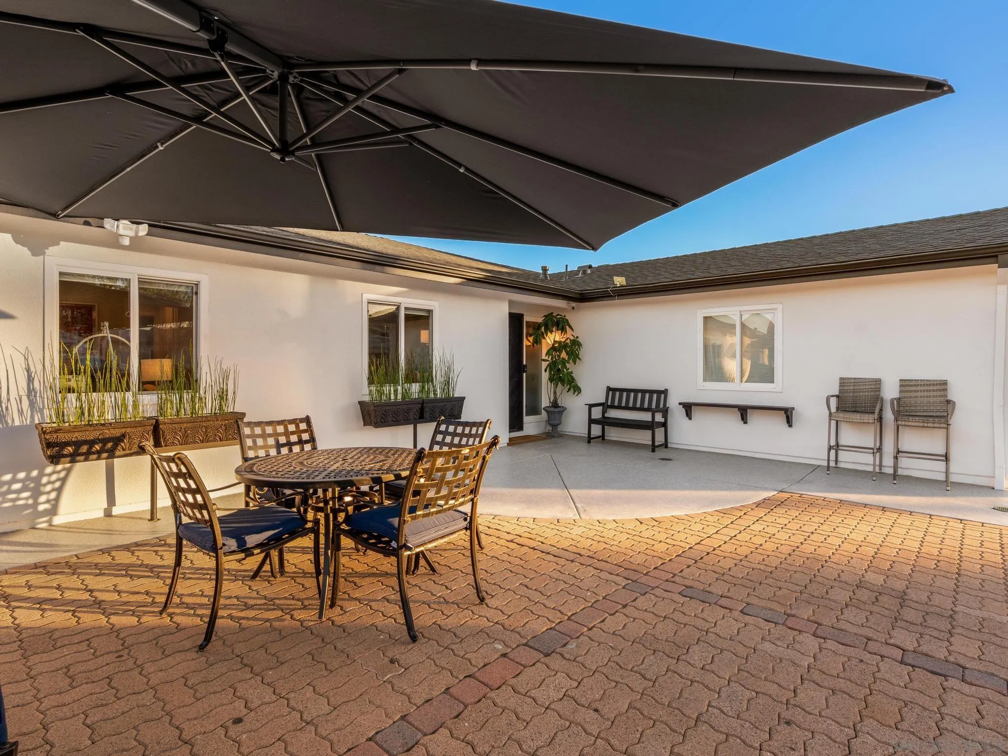 https://cdn.realtyfeed.com/cdn/127/260001558/c2b440d4379c43b568cd4f67b1e05391.webp