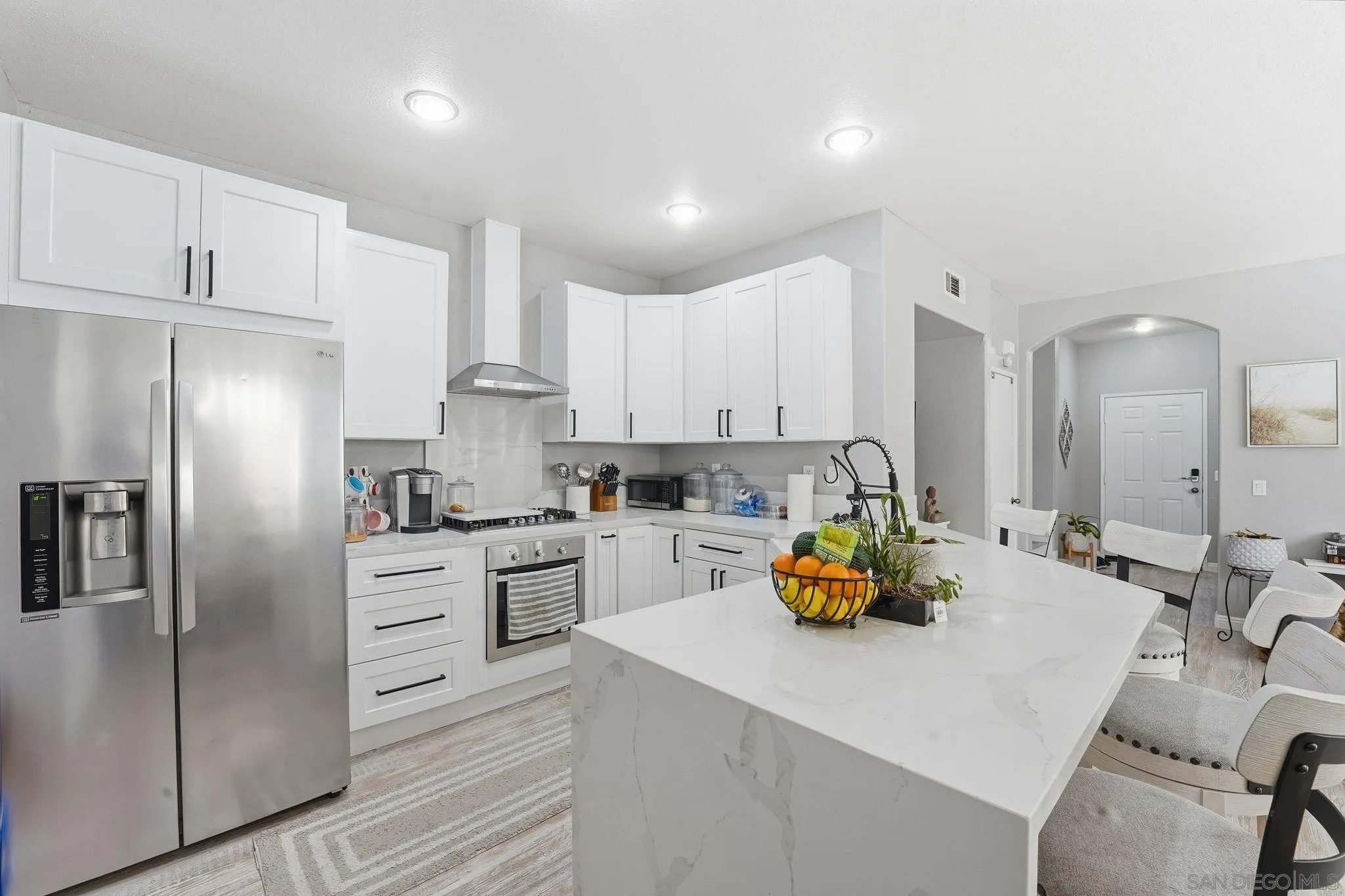 https://cdn.realtyfeed.com/cdn/127/260001560/16fbd42714cd3ac7ede0637671b5077b.webp