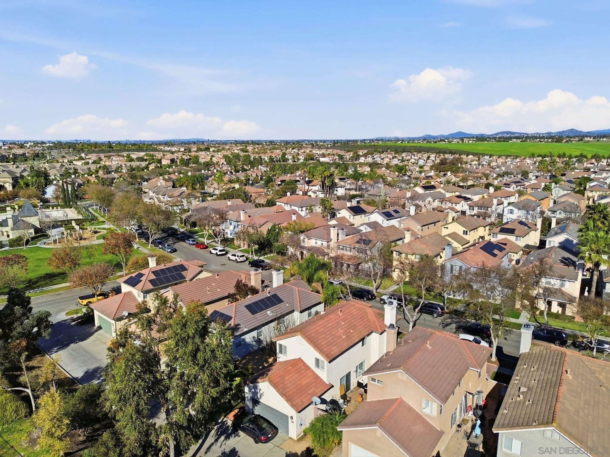 https://cdn.realtyfeed.com/cdn/127/260001560/68b24f9a90ab6f0893e207f327148b16.webp