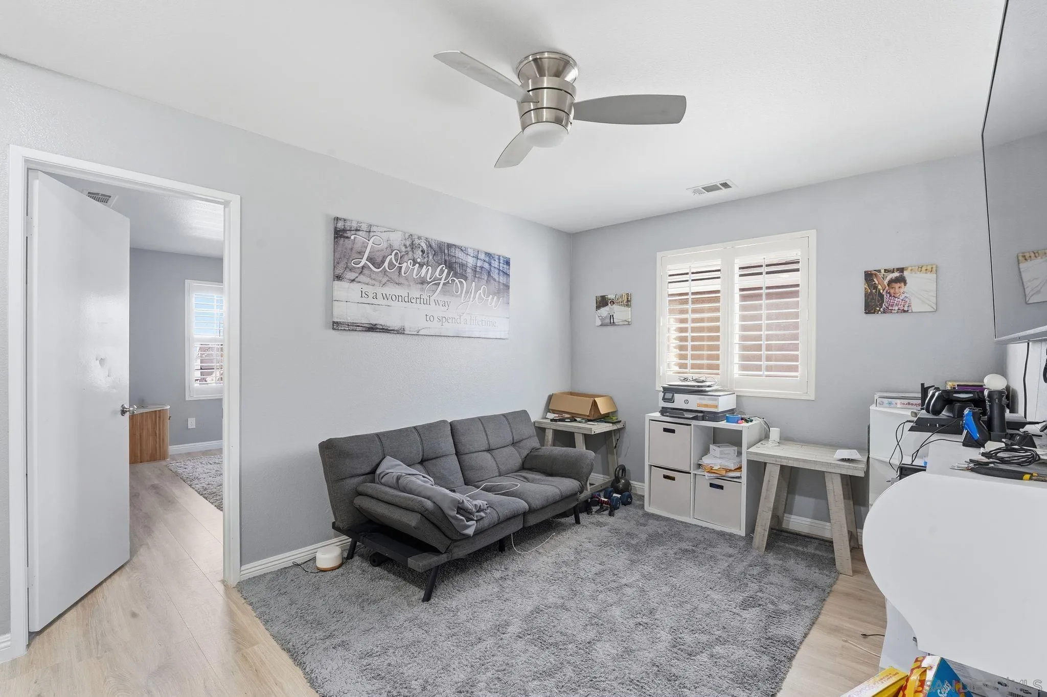 https://cdn.realtyfeed.com/cdn/127/260001560/79ad0a9dce8b458b5623f6718fba0c0d.webp
