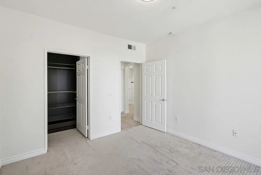 Photo #16: 260001563 Listing: Photo #16