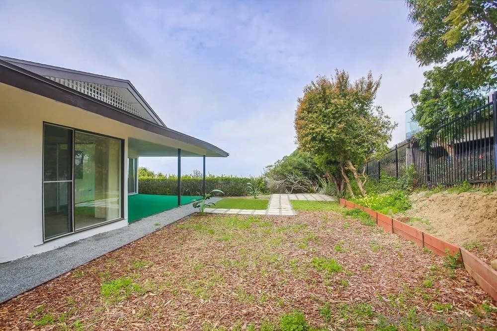 https://cdn.realtyfeed.com/cdn/127/260001565/9c7ba1db9a933651f8eac58ef7261e0a.webp
