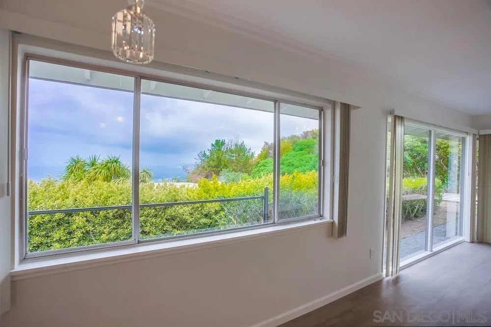 https://cdn.realtyfeed.com/cdn/127/260001565/cf964f56d9d95730aecef15e56e25169.webp