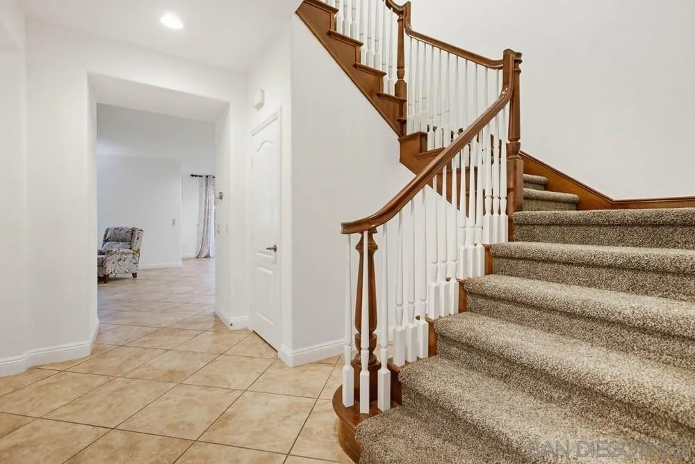 https://cdn.realtyfeed.com/cdn/127/260001566/a273d9f14b4a39249fa97b76f4eb5b86.webp