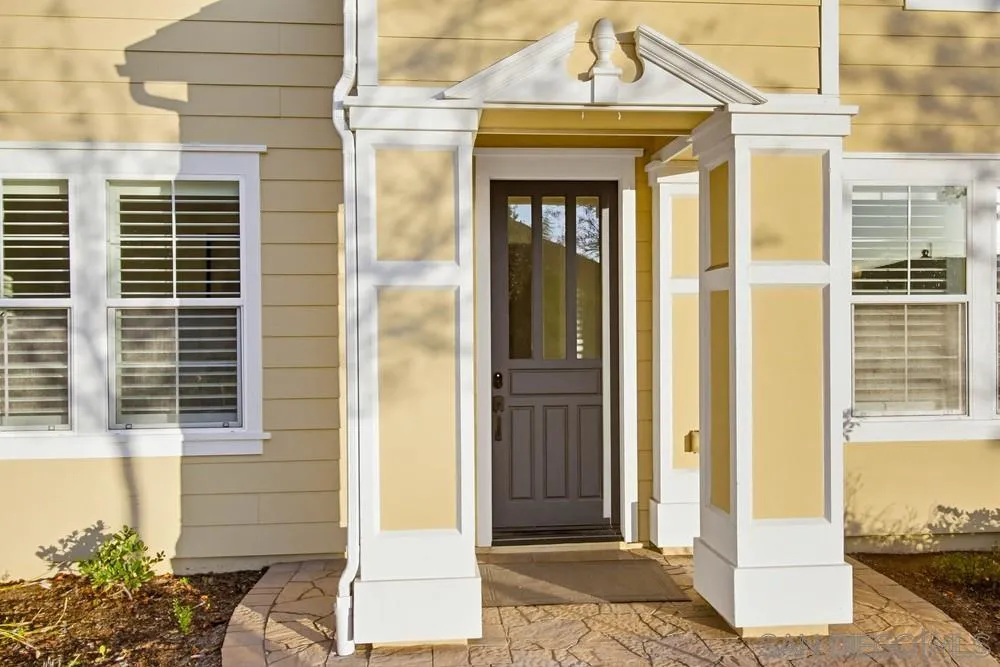 https://cdn.realtyfeed.com/cdn/127/260001566/b7e1f6e870abc119fbf28b4180765e27.webp