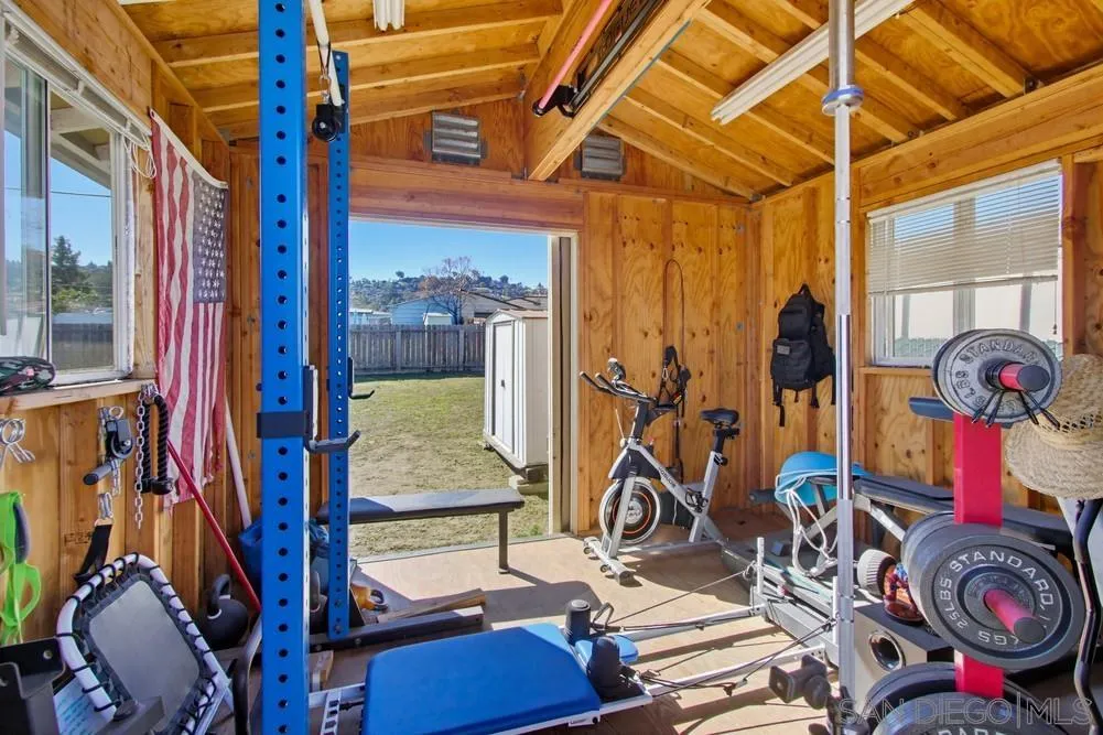 https://cdn.realtyfeed.com/cdn/127/260001575/7839c1e8b14bb351f2969ba3823fff60.webp