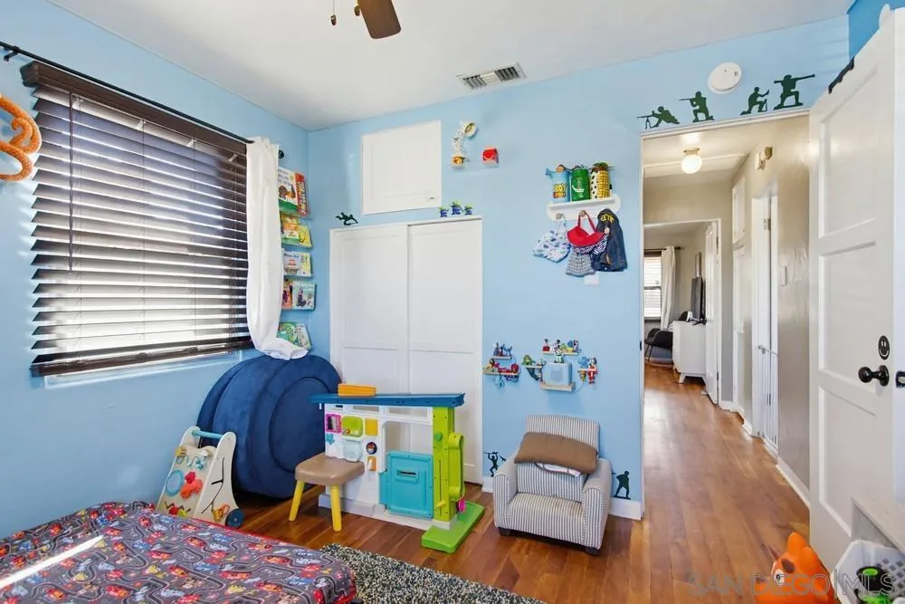 https://cdn.realtyfeed.com/cdn/127/260001575/aee9294be3b99c975a2849c28bd3627a.webp