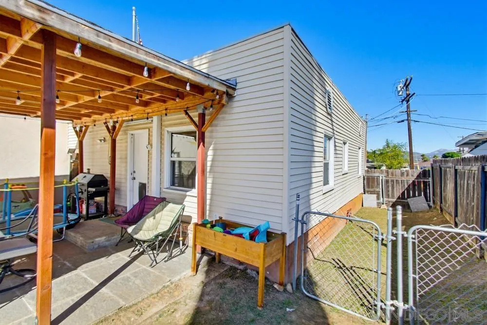 https://cdn.realtyfeed.com/cdn/127/260001575/be4298f34f8ed09549ef75ee02765285.webp