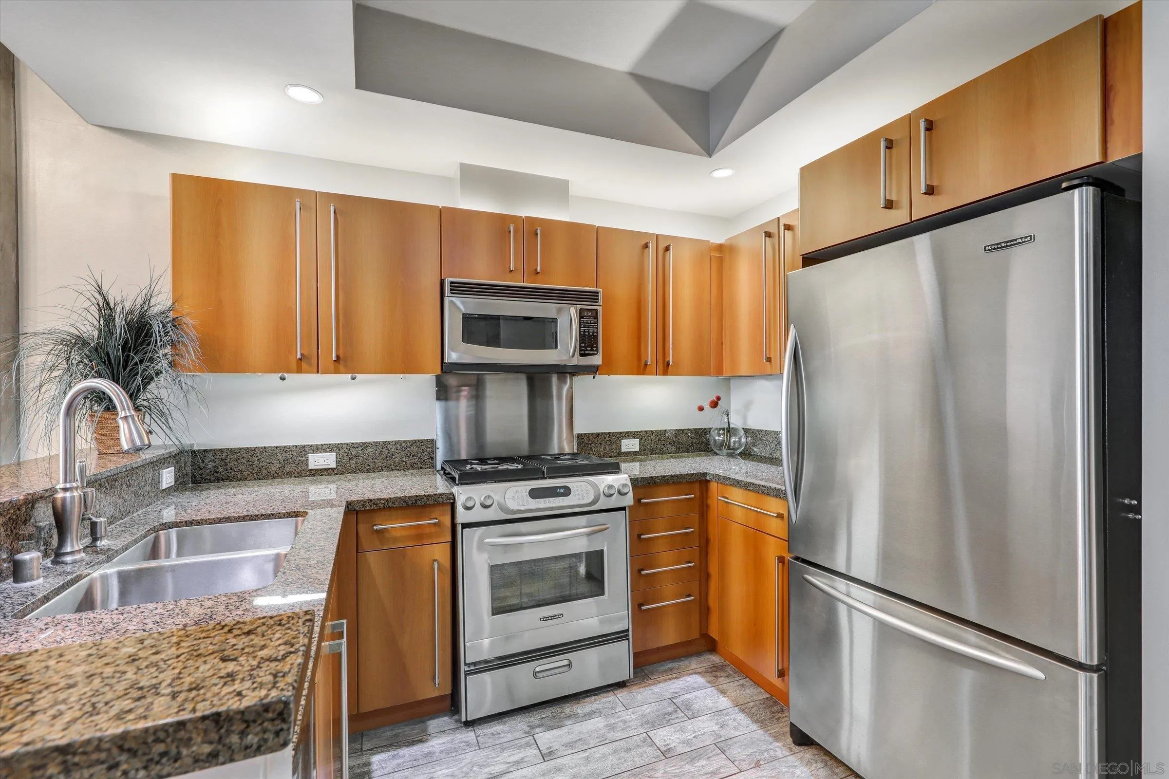 350 11Th Ave UNIT 323, San Diego, CA, 92101