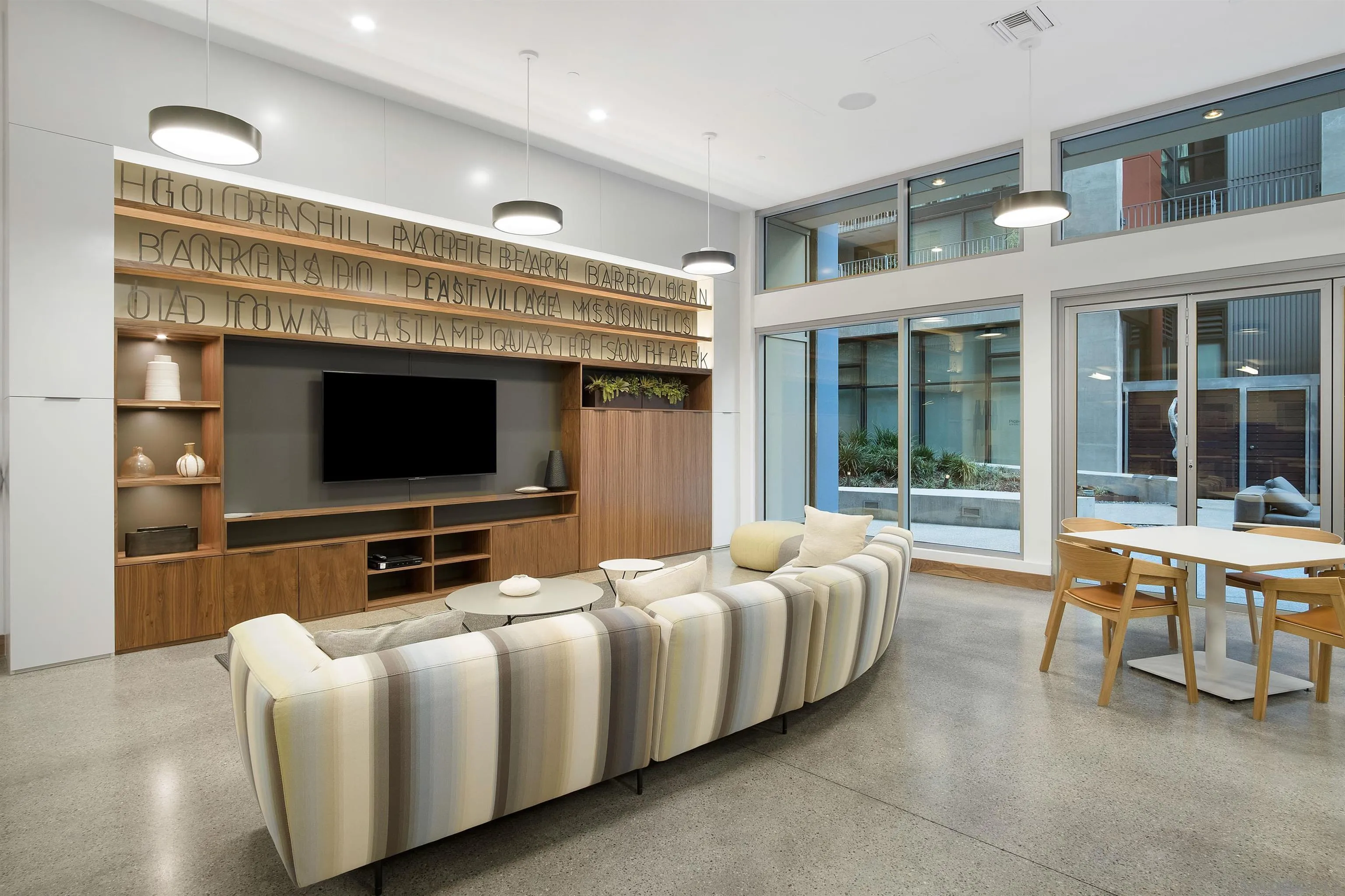 350 11Th Ave UNIT 323, San Diego, CA, 92101