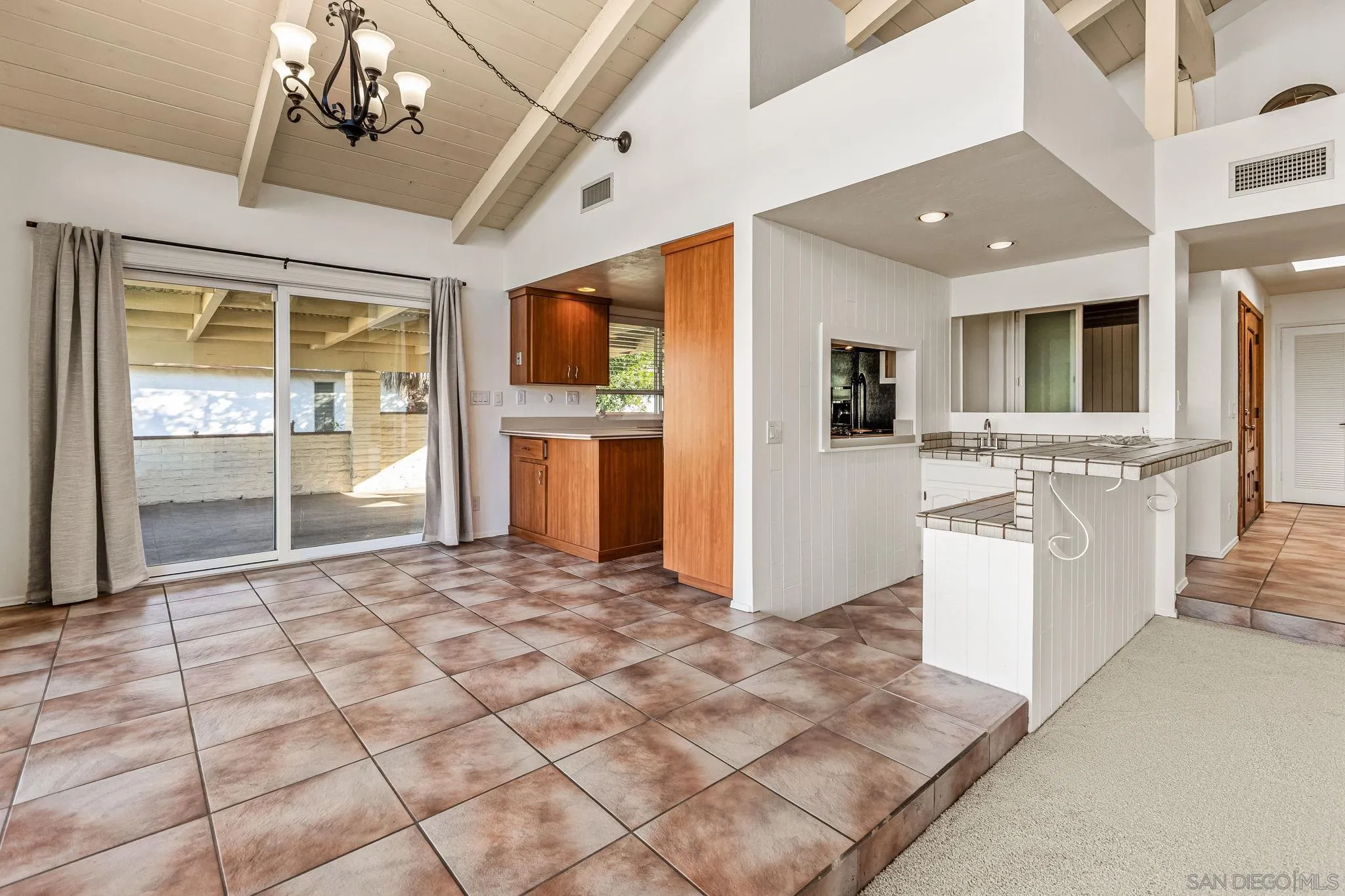 https://cdn.realtyfeed.com/cdn/127/260001583/0955be0243157d16e564d4803b3e6bae.webp