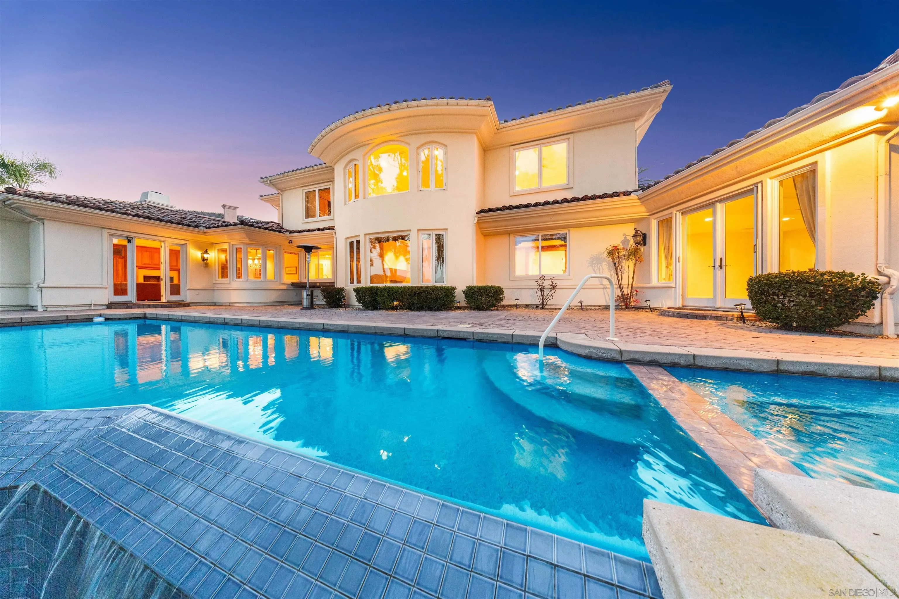 https://cdn.realtyfeed.com/cdn/127/260001585/d03a1b8c46158541ed923ccad075d2c2.webp
