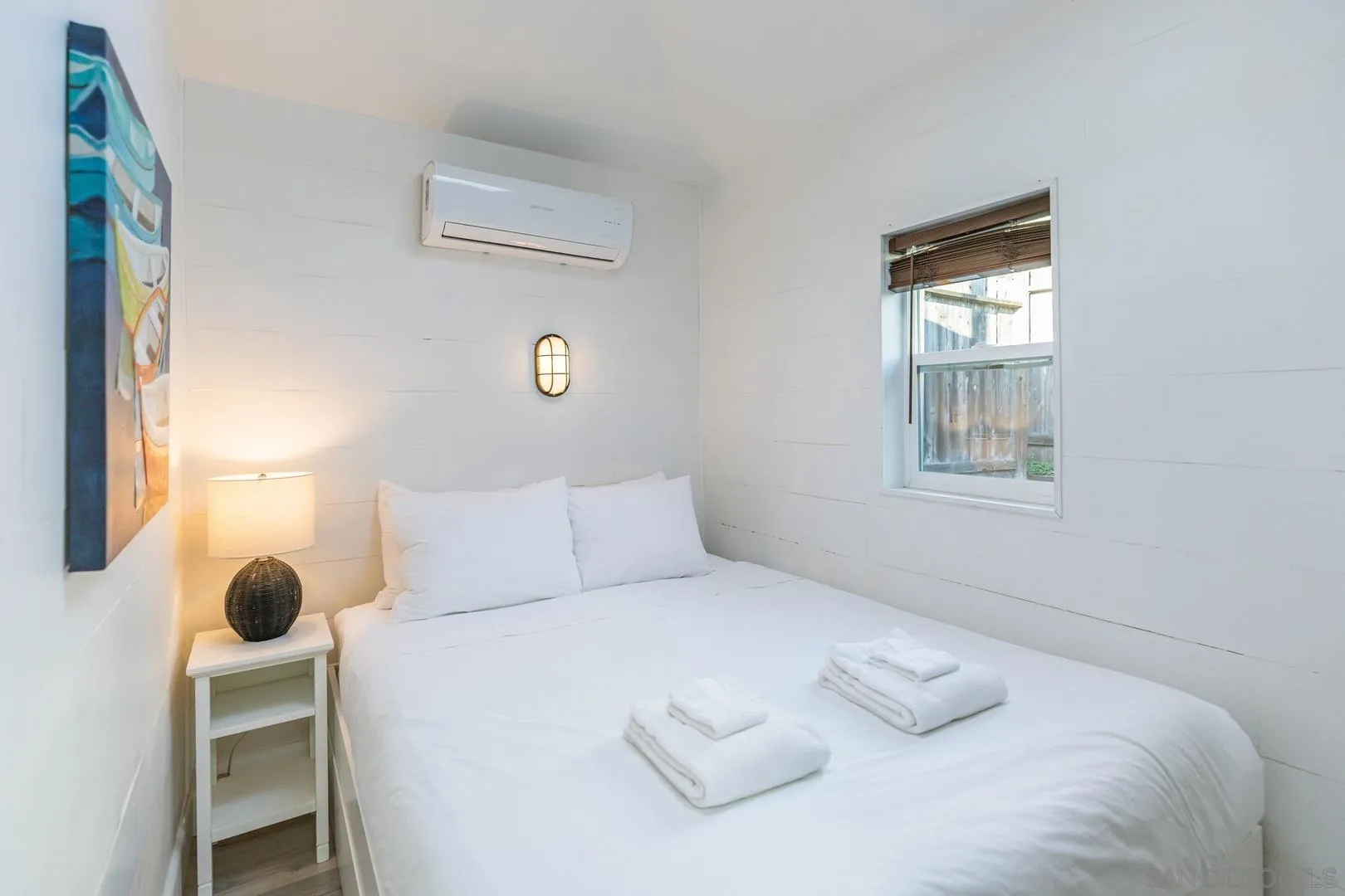 https://cdn.realtyfeed.com/cdn/127/260001589/4c339c11c3991844b3ead4a0f422c937.webp