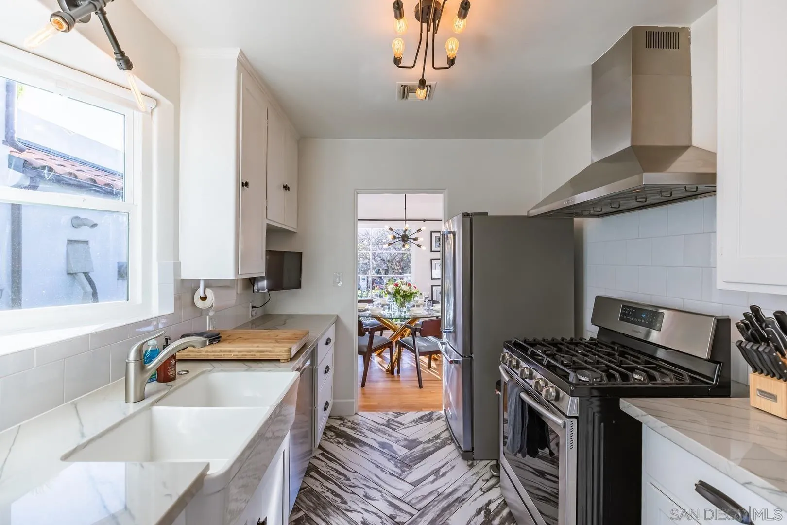 https://cdn.realtyfeed.com/cdn/127/260001589/d7b9694357d8a6fad93292079ee636cf.webp