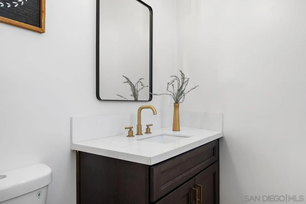 https://cdn.realtyfeed.com/cdn/127/260001590/58c1da382292c3bf3fc69d960b78bc00.webp
