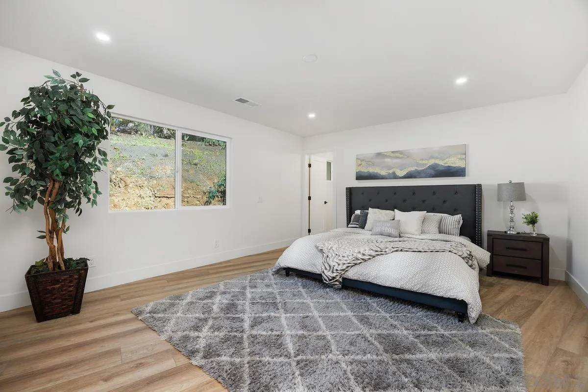 https://cdn.realtyfeed.com/cdn/127/260001590/63cc097055b0f44493356b2aa966606d.webp