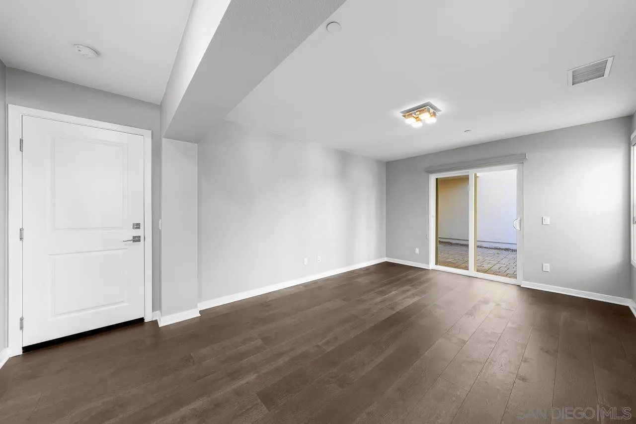 https://cdn.realtyfeed.com/cdn/127/260001592/4612a97a945cb17c2456ba3662df26cb.webp
