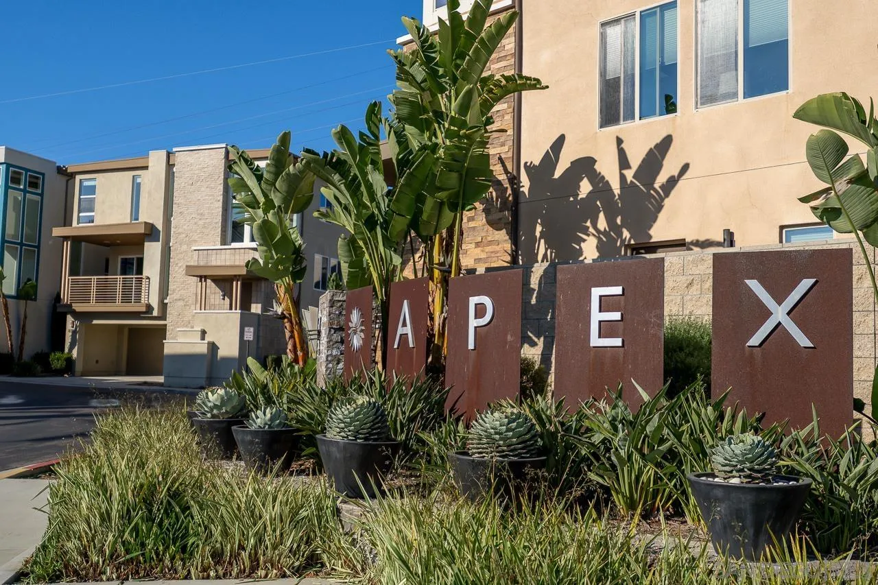 https://cdn.realtyfeed.com/cdn/127/260001592/5b43db25c35658920f3914ec6947cdcf.webp