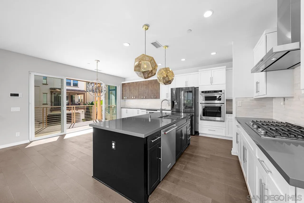 https://cdn.realtyfeed.com/cdn/127/260001592/acbe43503500f95ac2a5f80b94733e9b.webp