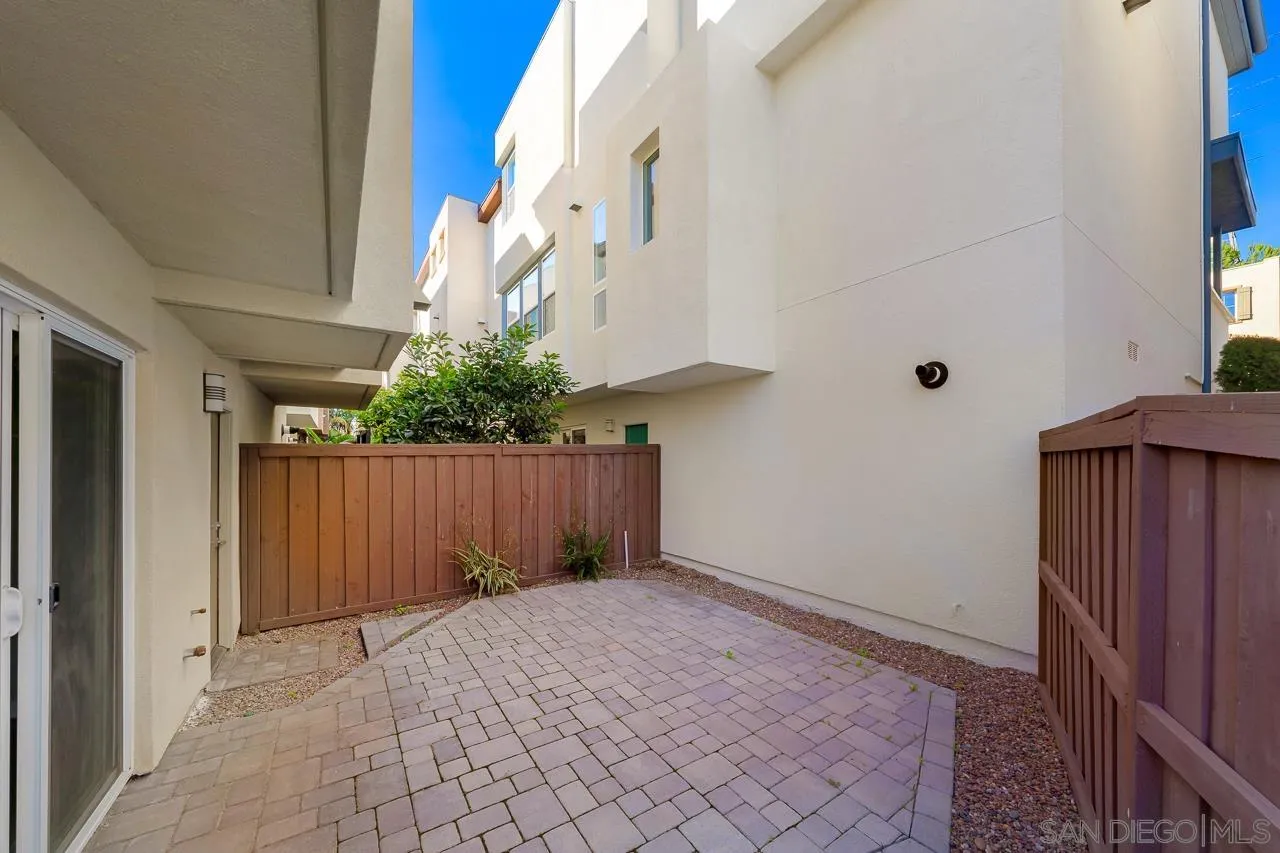 https://cdn.realtyfeed.com/cdn/127/260001592/b5ccfd833ae6fe0cbfaefa3c2e080f4d.webp