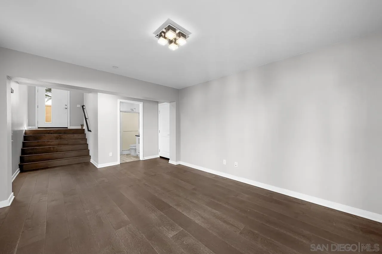 https://cdn.realtyfeed.com/cdn/127/260001592/c8e94691359cf5a5fe25ec40e4cf81f2.webp