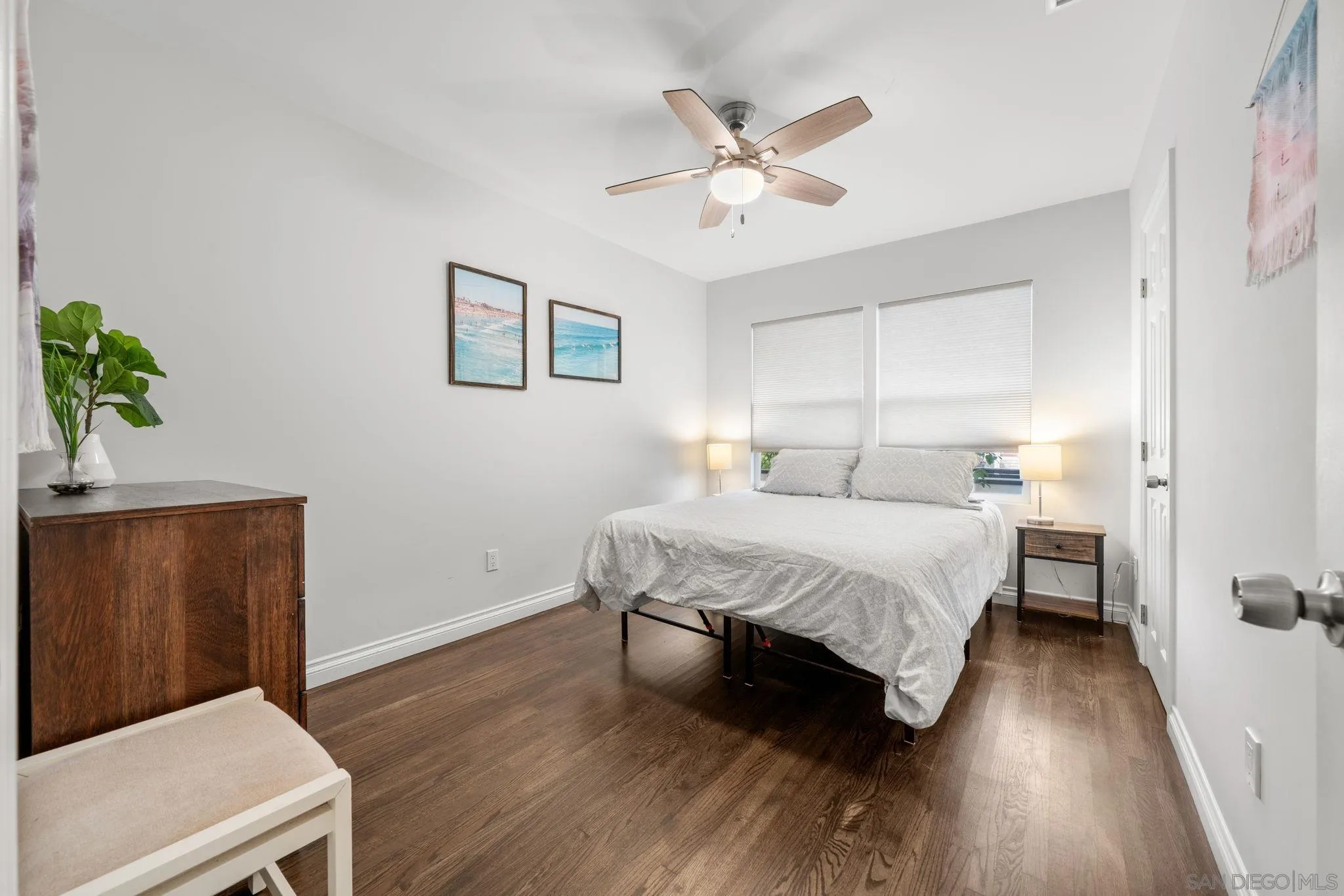 https://cdn.realtyfeed.com/cdn/127/260001596/3b9d8793c150ef8a03a7120b026b4020.webp