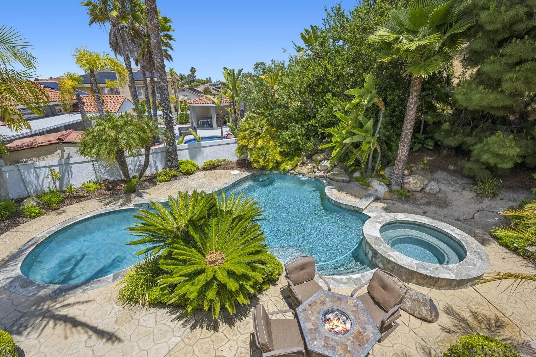 https://cdn.realtyfeed.com/cdn/127/260001598/406021240ab5ae5e7f3e8dd0b600aafd.webp