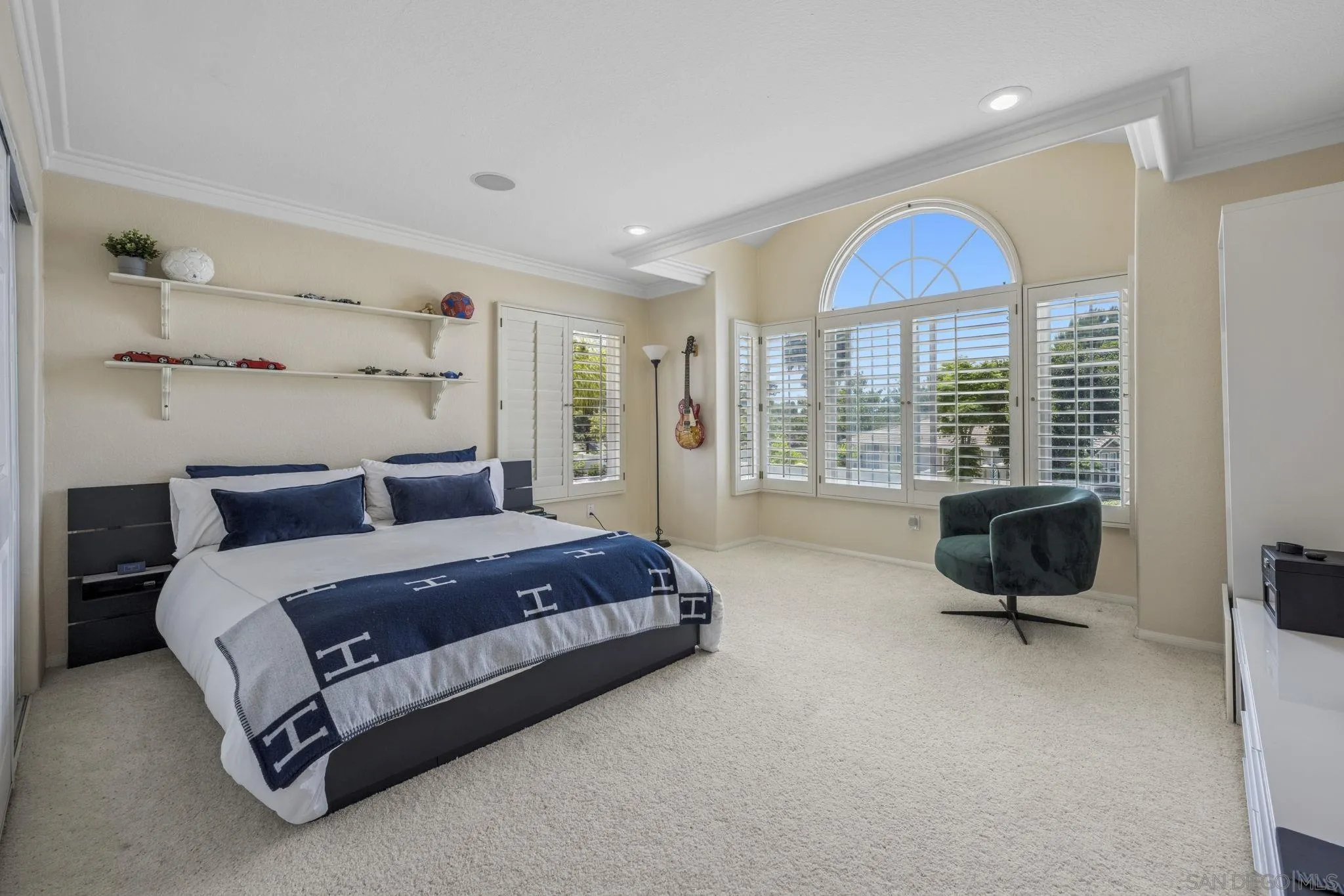 https://cdn.realtyfeed.com/cdn/127/260001598/6c410d94278358a2a508c6476c64ca1d.webp