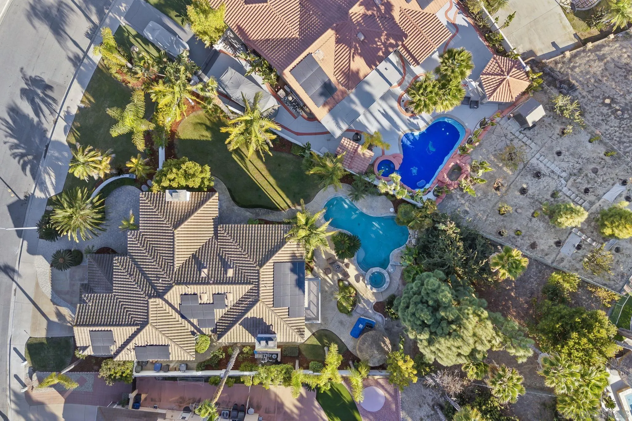 https://cdn.realtyfeed.com/cdn/127/260001598/94e995a19644d7d967af147124c1ab60.webp