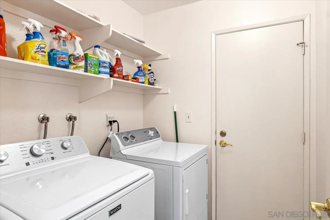 https://cdn.realtyfeed.com/cdn/127/260001608/720b2435c44ef172931cddbe8ace373e.webp