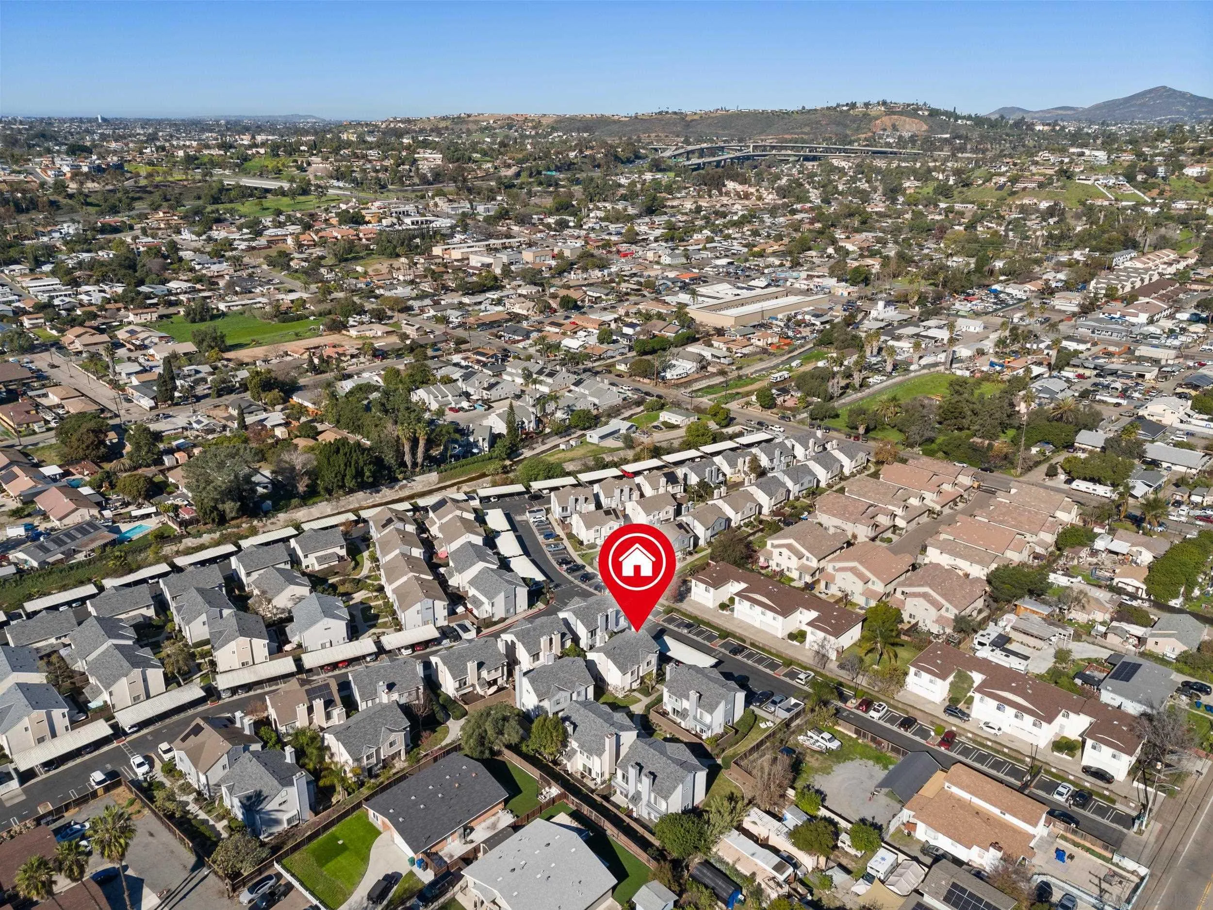 https://cdn.realtyfeed.com/cdn/127/260001610/4b062372e7085bf09adb9dd2b21b3b35.webp