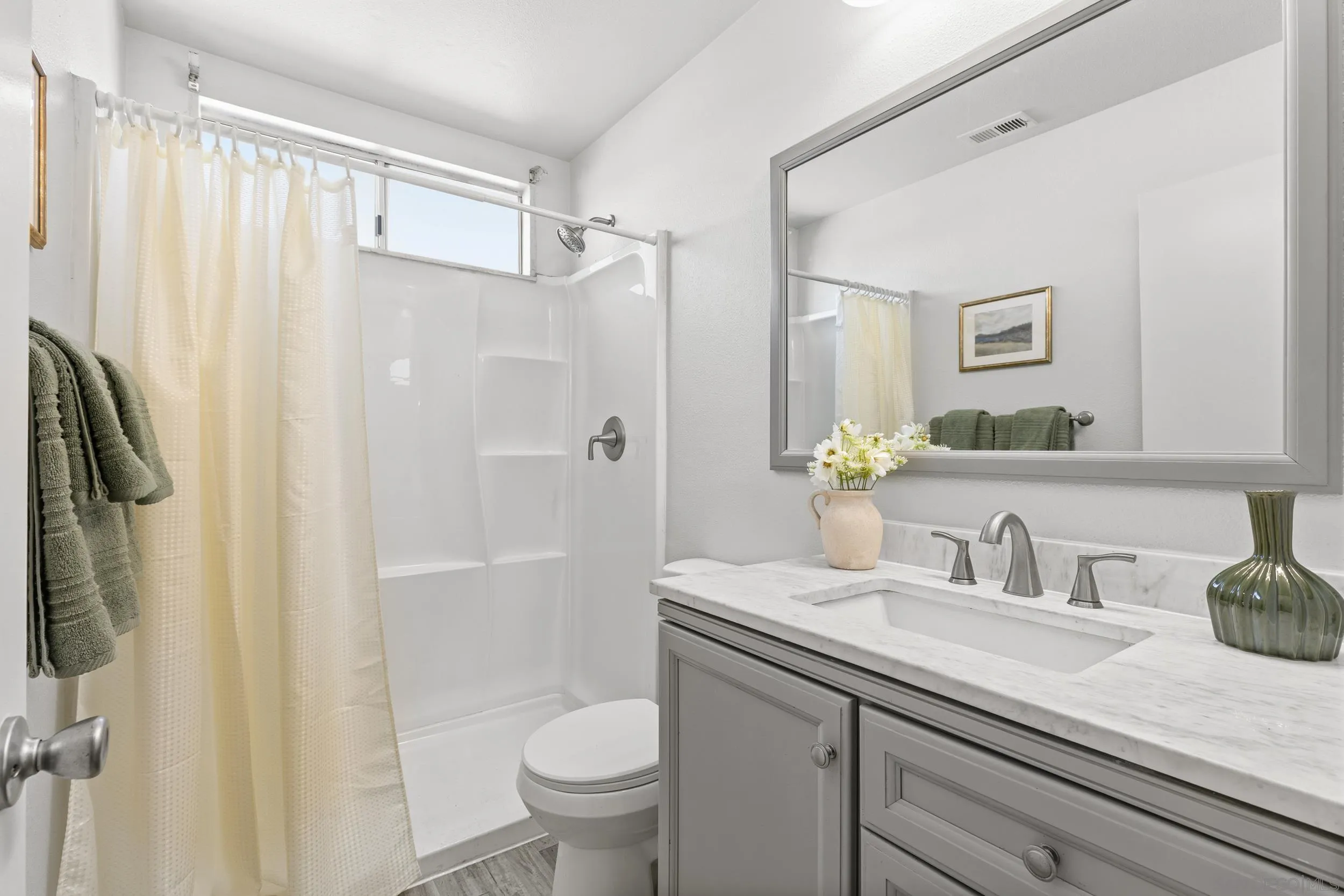 https://cdn.realtyfeed.com/cdn/127/260001610/b84e8098a891d91ccf5016fb86ac5c0a.webp