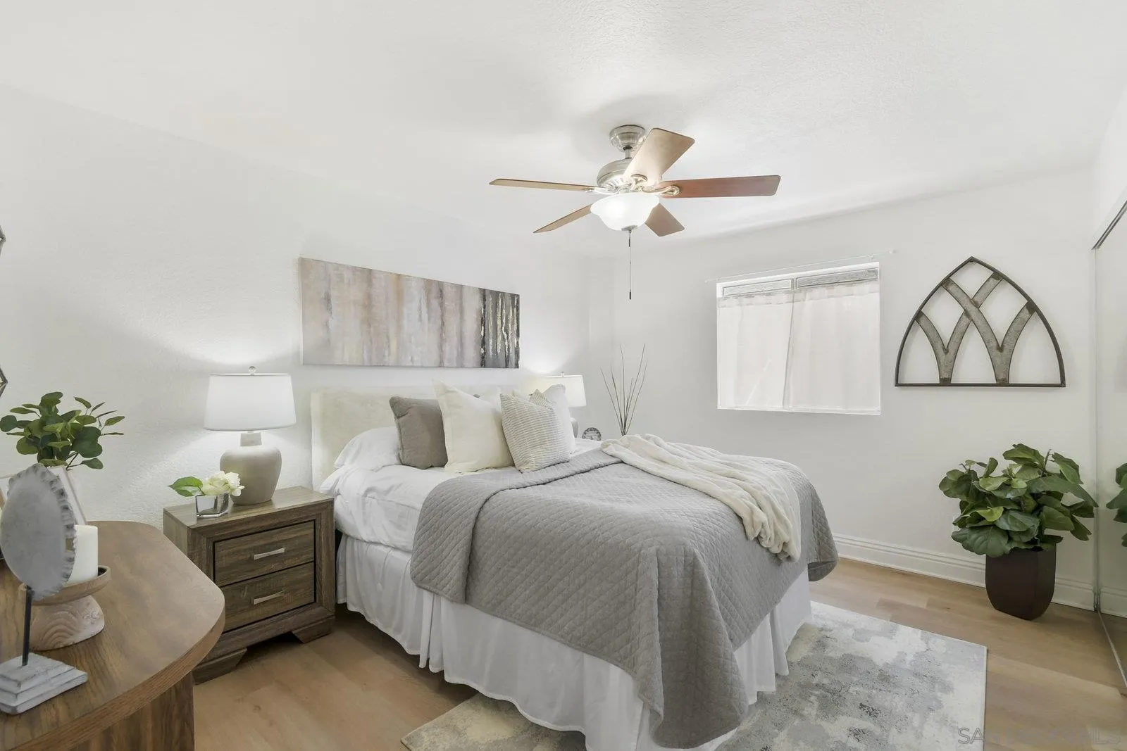 https://cdn.realtyfeed.com/cdn/127/260001611/d3af26c09b4cda2c617335bffaba466c.webp