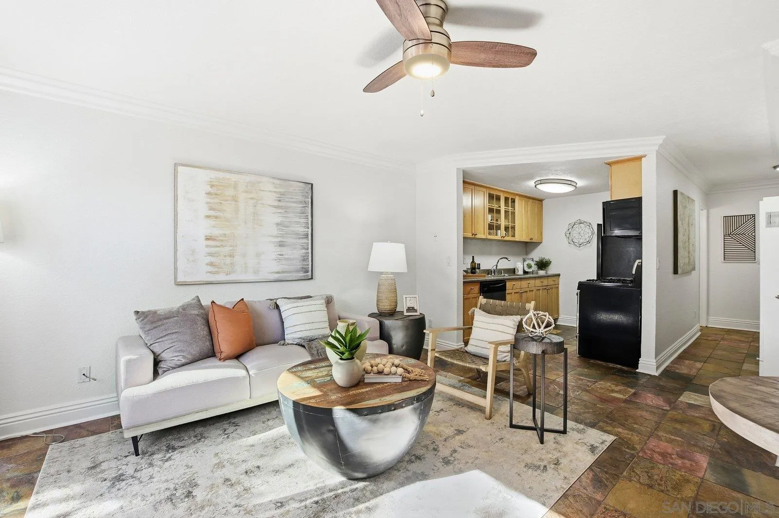https://cdn.realtyfeed.com/cdn/127/260001613/f3257fb633660a181b42800be55970a5.webp