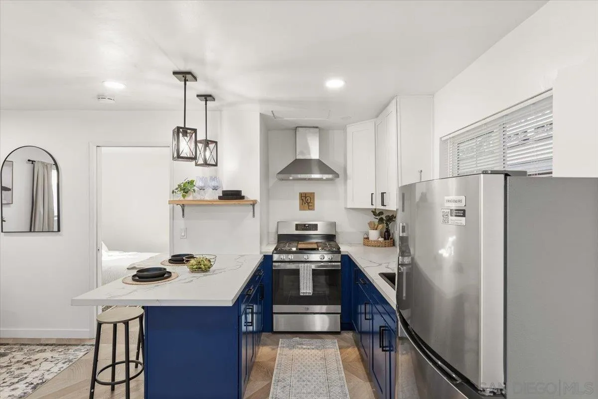 https://cdn.realtyfeed.com/cdn/127/260001614/a74efdf697f73e92888792732e038239.webp