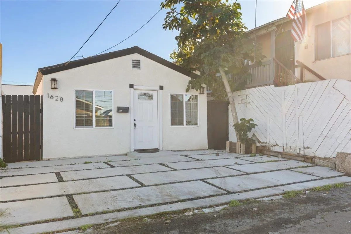 https://cdn.realtyfeed.com/cdn/127/260001614/c5b3b81dd202145dcfde5d18568df5c7.webp