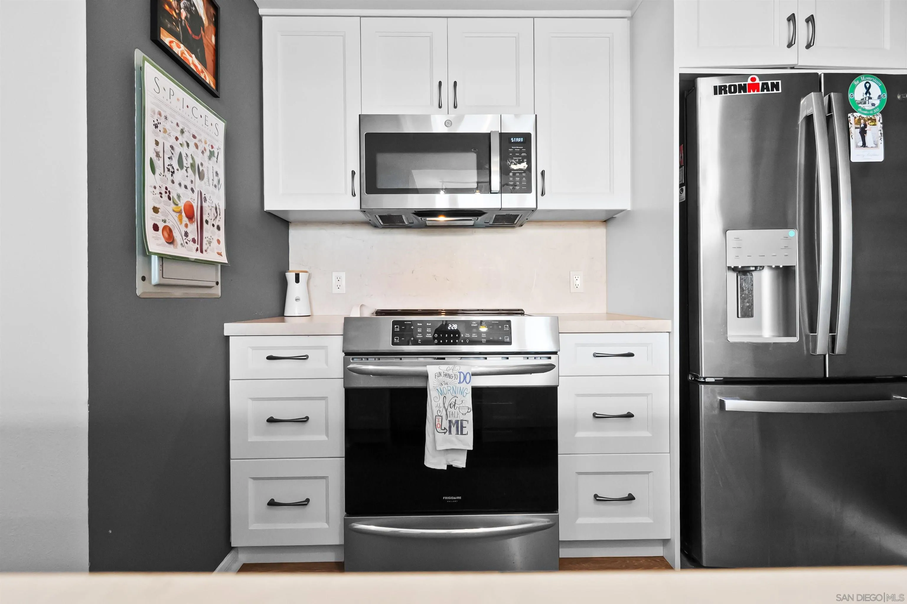 Photo #3: 260001618 Listing: Photo #3