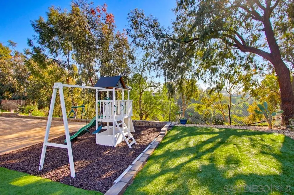 https://cdn.realtyfeed.com/cdn/127/260001623/36af7a87d89c272b189a1e127535ca3b.webp