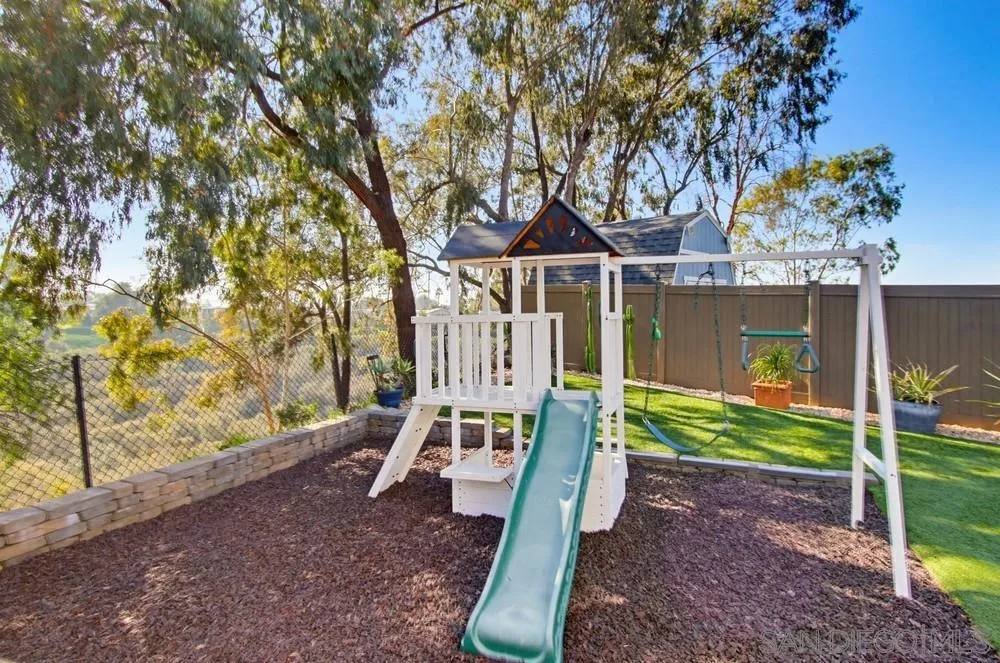 https://cdn.realtyfeed.com/cdn/127/260001623/727684d6aae933b8ebb86a81f6a8fe7c.webp