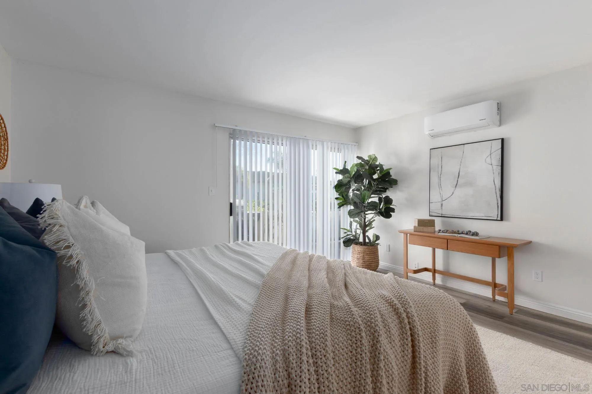 Photo #7: 260001627 Listing: Photo #7