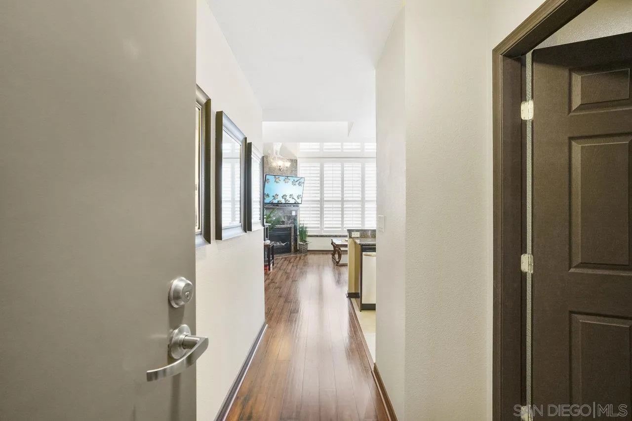 Photo #4: 260001628 Listing: Photo #4