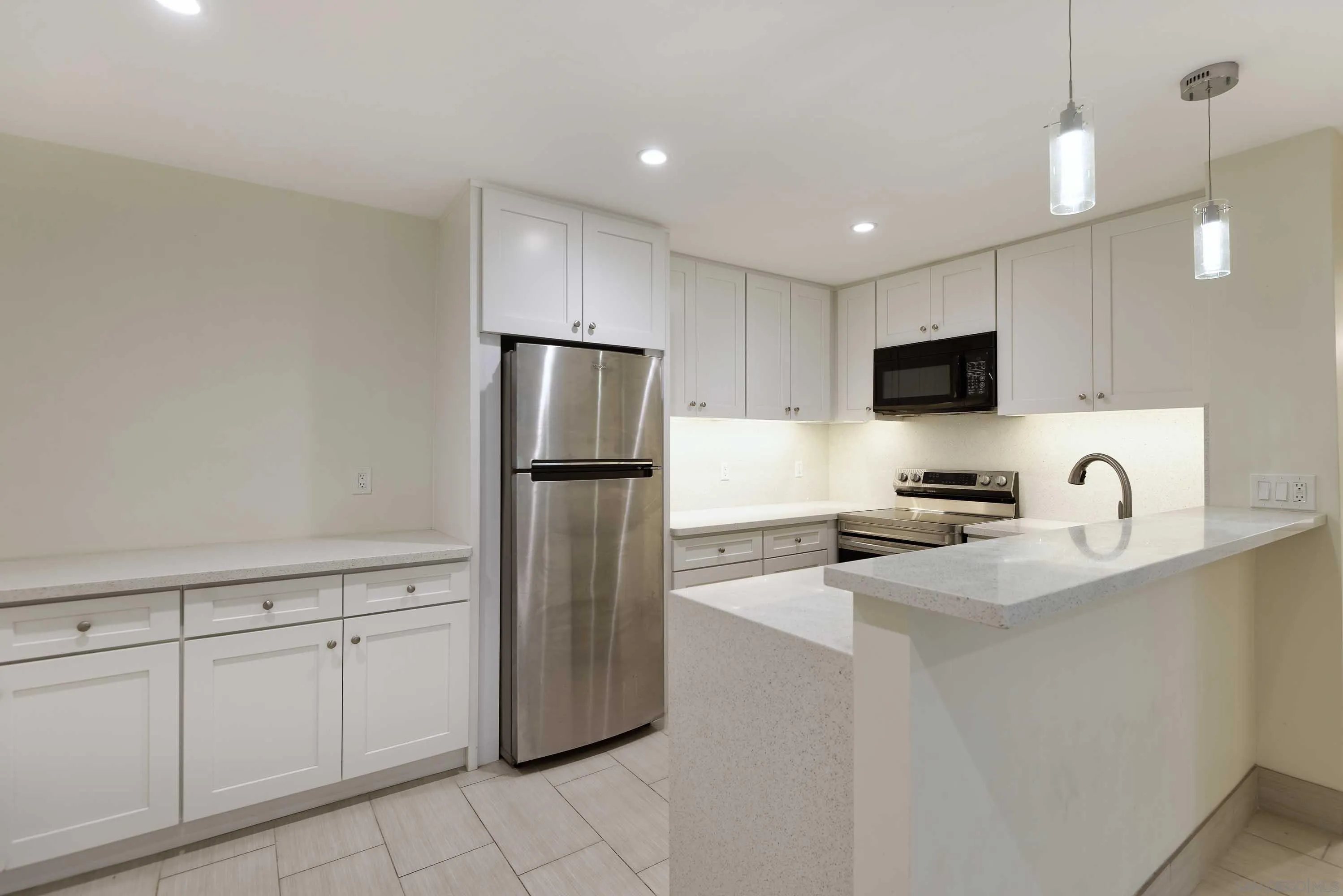 https://cdn.realtyfeed.com/cdn/127/260001632/4538c6ef0a327177e2e312a3de399d15.webp
