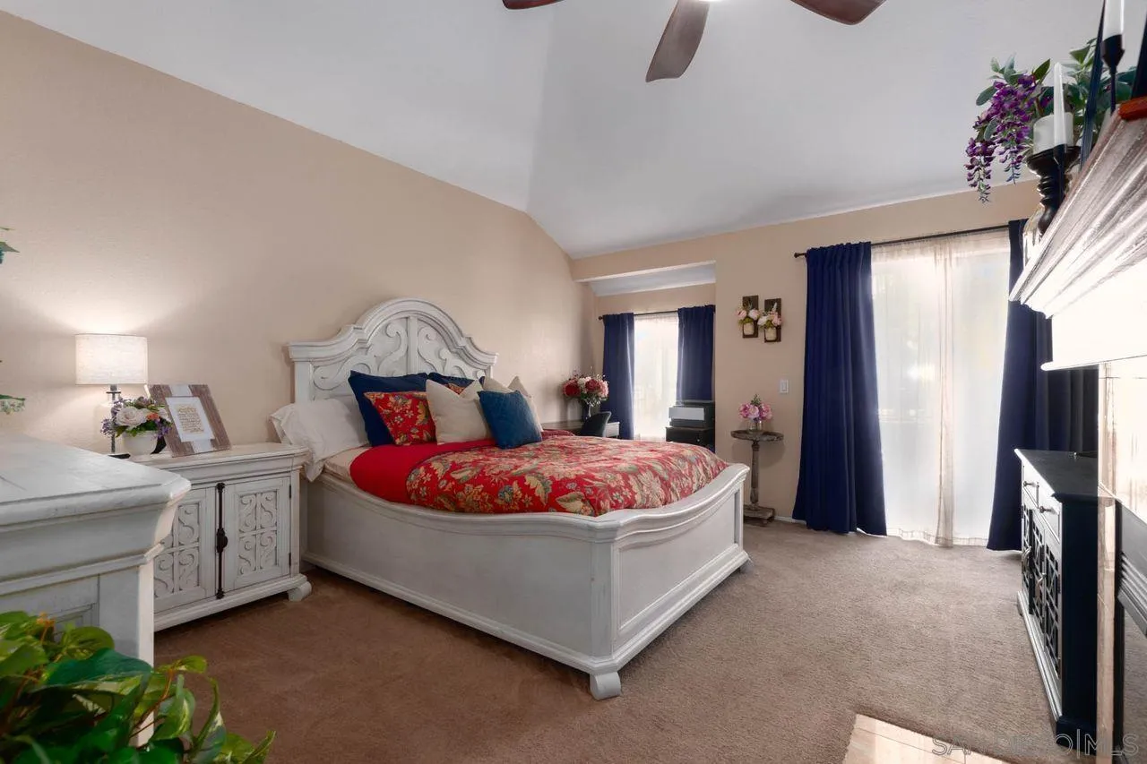 https://cdn.realtyfeed.com/cdn/127/260001635/2aba644b8cdc9a78896e4026631e8198.webp