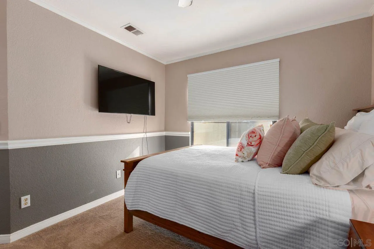 https://cdn.realtyfeed.com/cdn/127/260001635/ada5e69116483329fcaa5ec832a3cb3b.webp