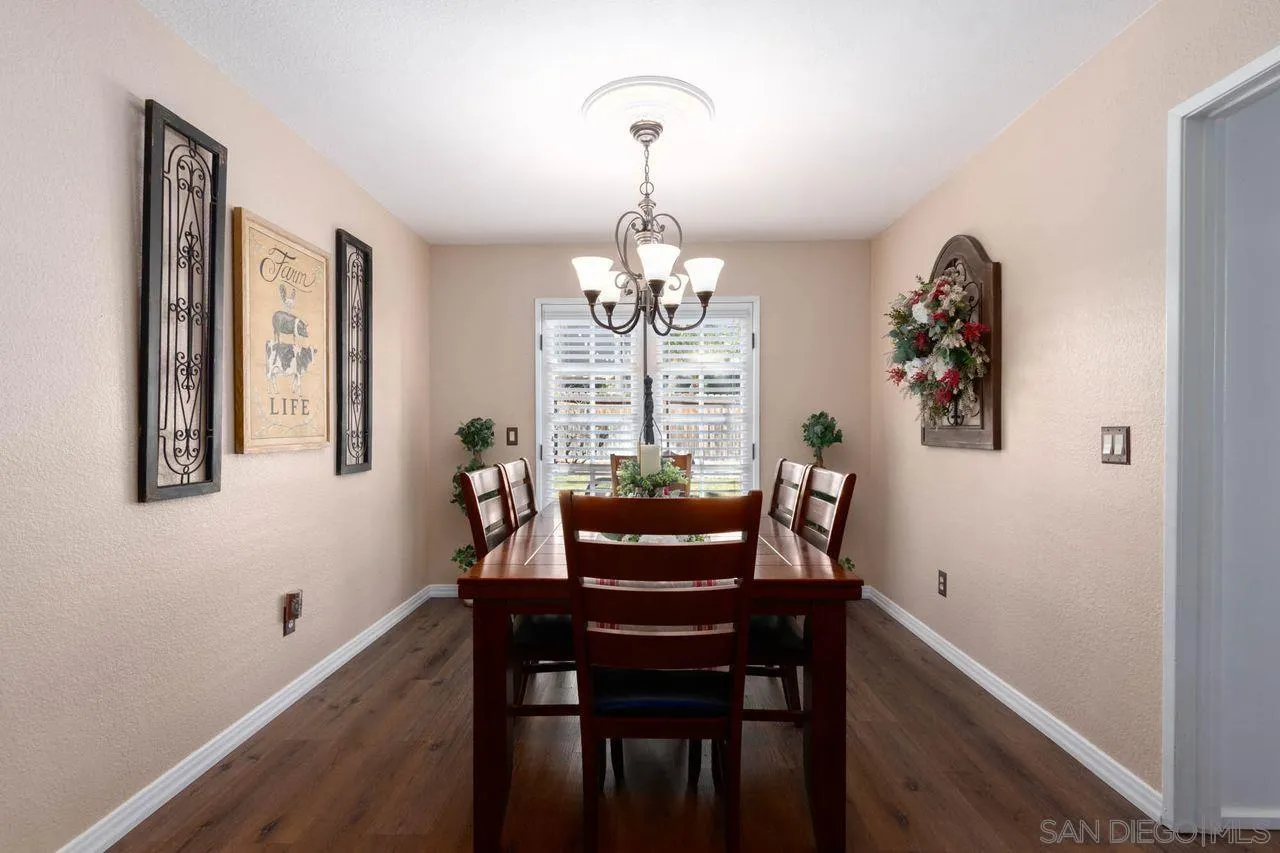 https://cdn.realtyfeed.com/cdn/127/260001635/bd5250c500a5c8988233b0307f8b38da.webp