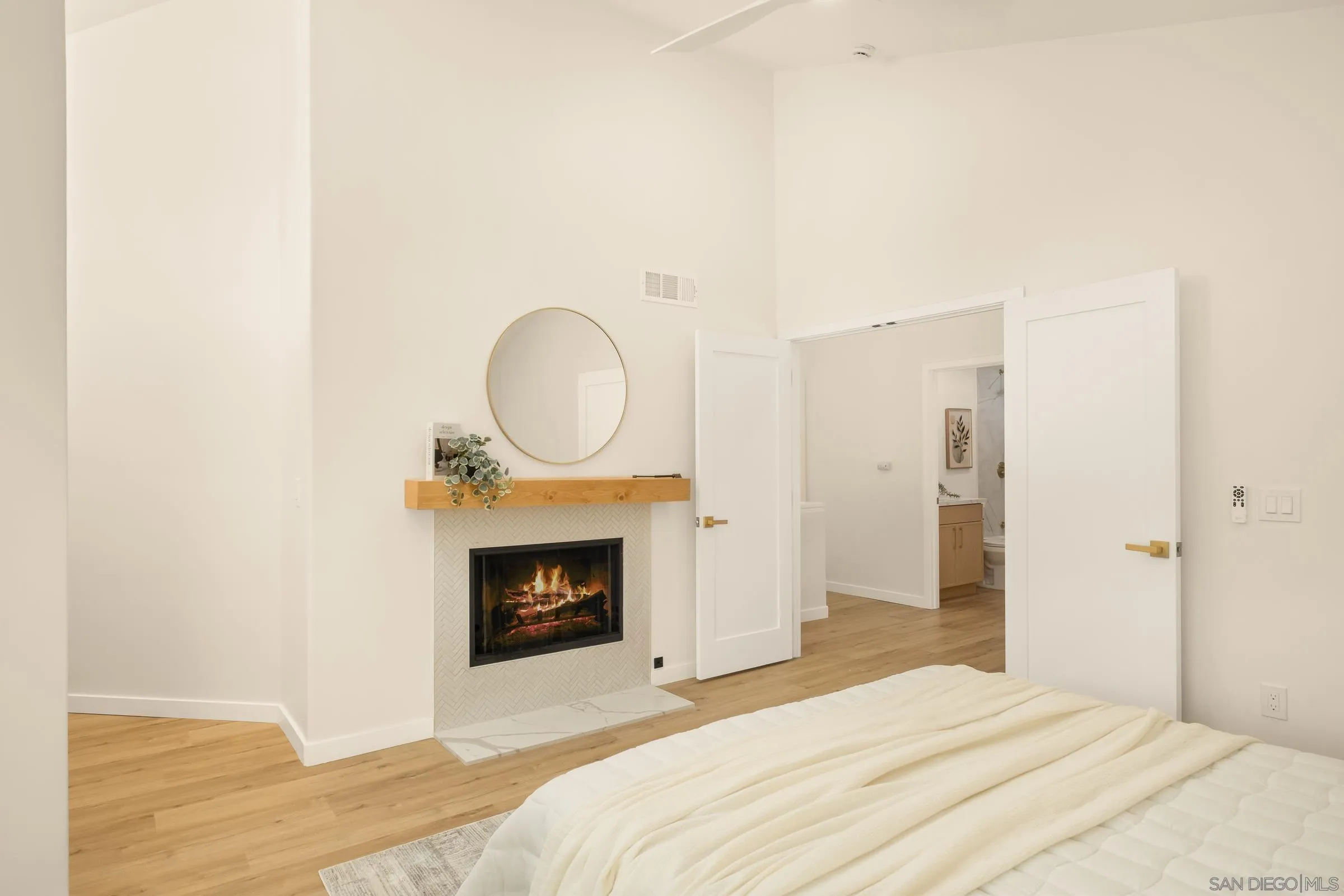 https://cdn.realtyfeed.com/cdn/127/260001649/97b438b0a2c3082de590bc79c6a77a0e.webp